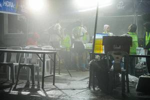 BIB: 
                            <button type="button" onclick="openModal(22295786)" class="btn btn-primary btn-sm float-right btn-popup" data-toggle="modal" data-target=".modal-high-quality">
                        <i class="fas fa-shopping-cart"></i> Add to Cart
                    </button>
                                            <button type="button" onclick="isThisMe(22295786, true)" class="btn btn-success btn-sm float-right btn-popup btn-isme hidden" data-toggle="tooltip" data-placement="bottom" title="นี่คือรูปของคุณใช่ไหม คลิกที่นี่เพื่อเอาเข้าอัลบั้ม">
                        <i class="fas fa-plus"></i> Add to album
                    </button>
                    <button type="button" onclick="isThisMe(22295786, false)" class="btn btn-warning btn-sm float-right btn-popup btn-isnotme hidden">
                        <i class="fas fa-ban"></i> Remove from album
                    </button>